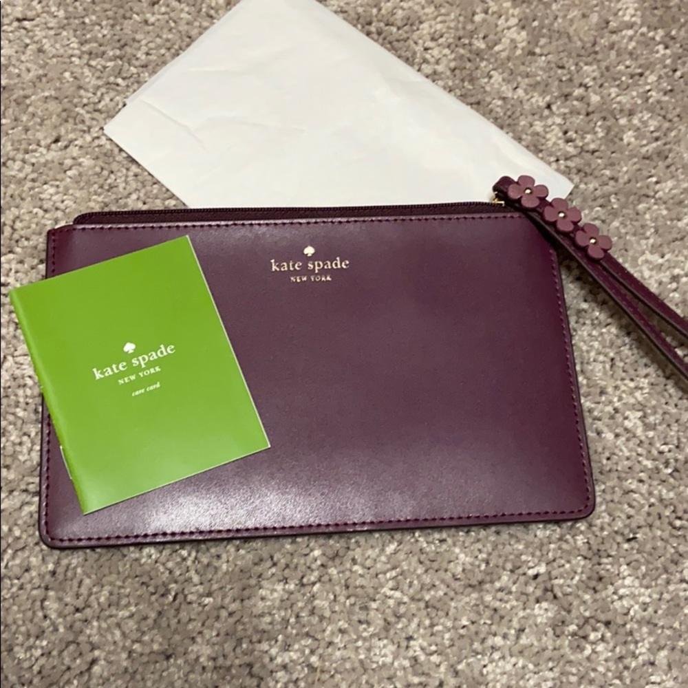 Kate Spade Medium Wristlet